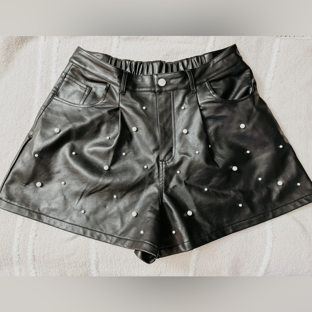 Peach Love California Faux Leather Shorts with Pearl Details Size L NWT
